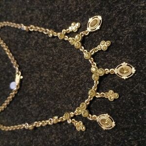 Elegant Tommassini Necklace with Intricate Design